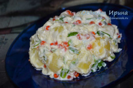 Тёплый картофельный салат с икрой