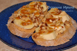 Бутерброды с арахисовой пастой и бананом