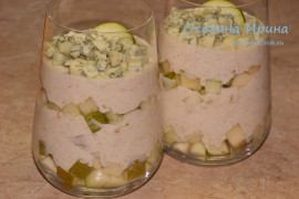 Ленивая овсянка с грушей и сыром