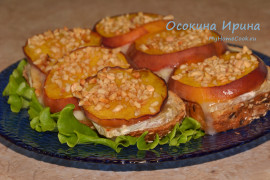 Горячие бутерброды с персиками и 