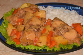 Тушеный кролик с айвой