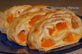 Рулет из лаваша с творогом и абрикосами