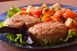 Котлеты из индейки с кабачком