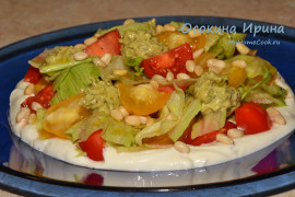 Салат на подушке из рикотты