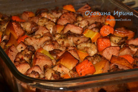 Запечённая курица с айвой