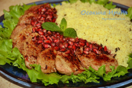 Жареная вырезка с гранатовым соусом