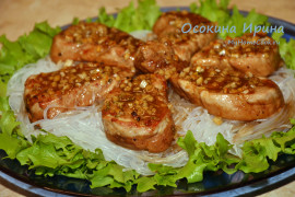 Свиная вырезка в медово-бальзамическом соусе