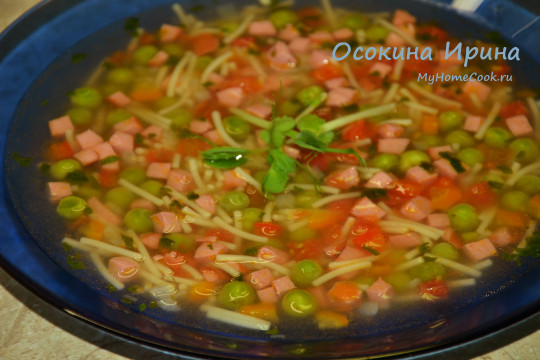 Суп с сарделькой