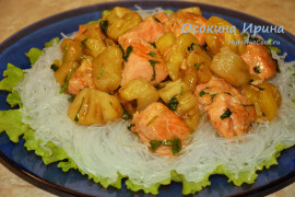 Форель с ананасами в паназиатском стиле