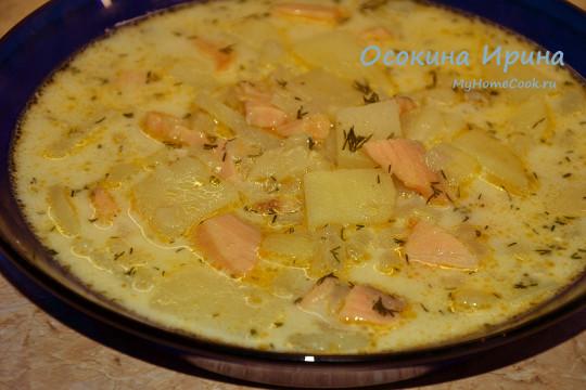 Картофельный суп с копчёной форелью