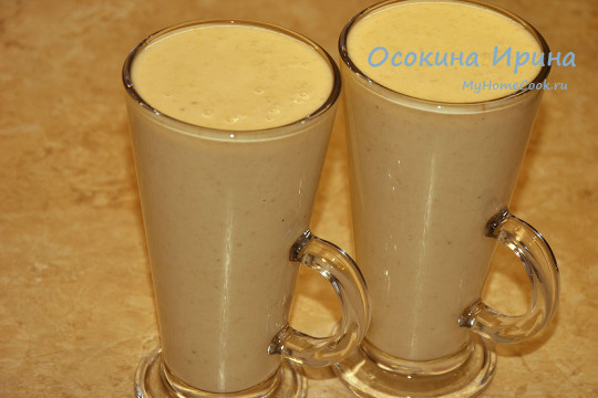 Банановый смузи с овсянкой
