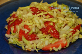 Капустный салат с клубникой - 2