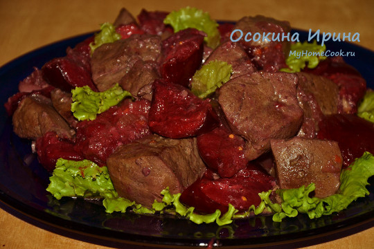 Баранья печень со сливами